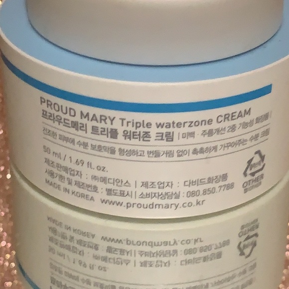 Proud Mary Triple Waterzone Solution and Triple Waterzone Creme - Picture 5 of 6